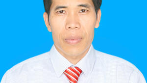 Vàng Văn Châu